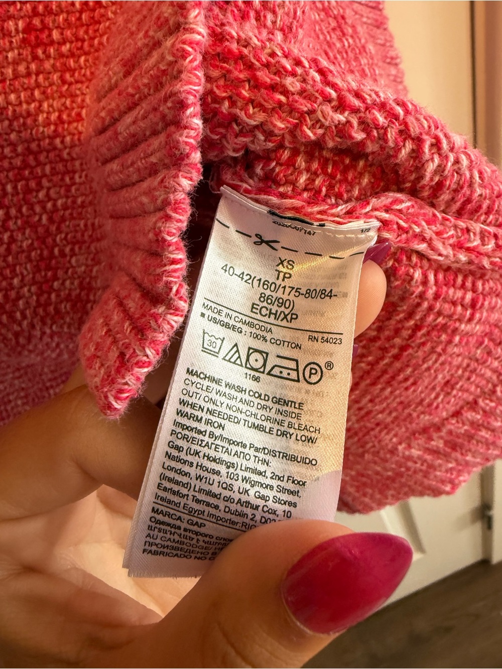 GAP Raspberry Marled Crewneck Sweater - Picture 4 of 5